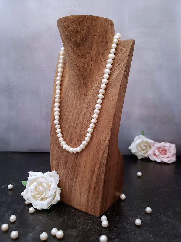 Simple necklaces and pendants with tiny charms for a delicate and casual vibe-Gold-plated necklaces for daily use -Dainty Pearl Necklace - Ivory or Peach Mix