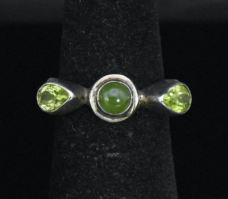 Rings with polished tourmaline for vibrant shine -Vintage Handmade Peridot and Jade Sterling Silver Ring - Size 5.25