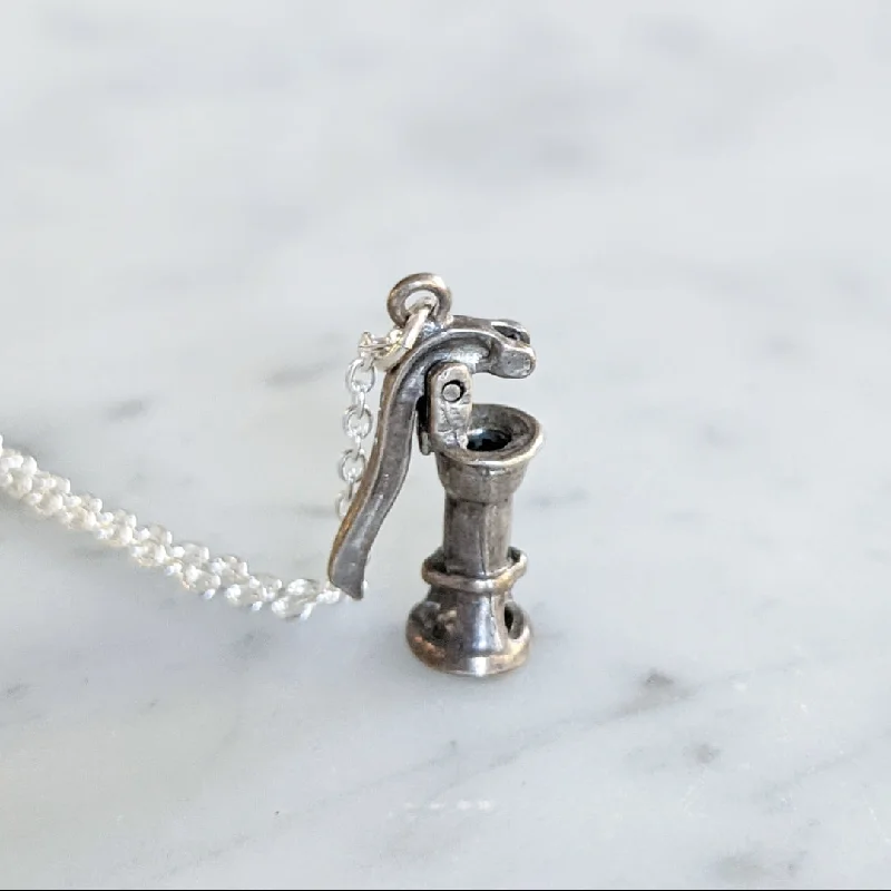 Best necklaces and pendants with personalized coordinates for a special keepsake-Designer gold necklaces for luxury gifts -Antique Moving Water Pump Necklace