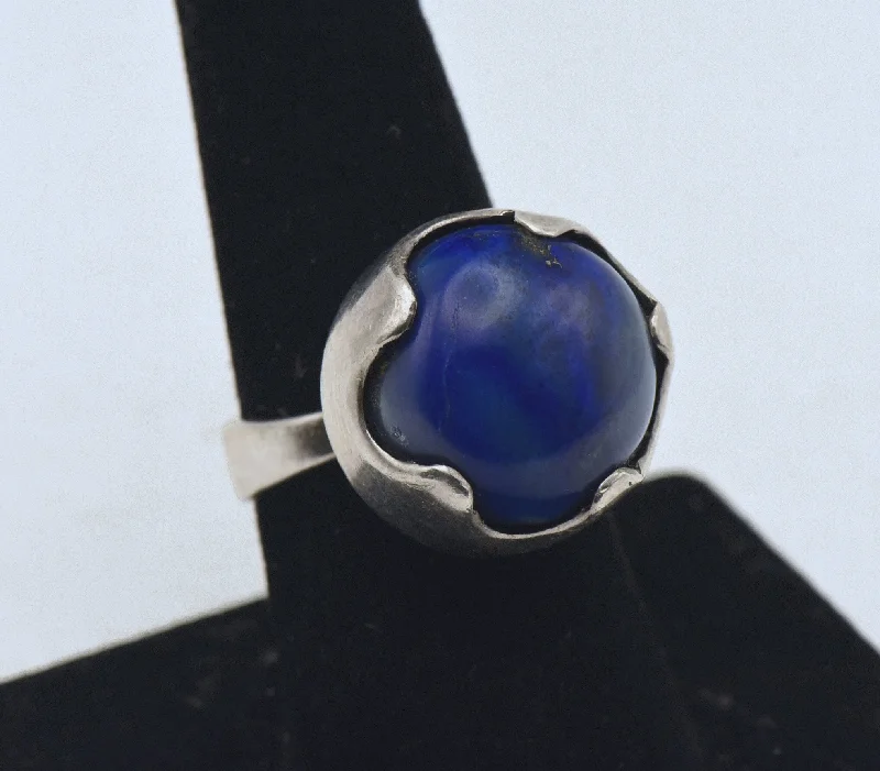 Rings with bold ruby stones for drama -Vintage Handmade Lapis Lazuli Sterling Silver Ring - Size 7.75