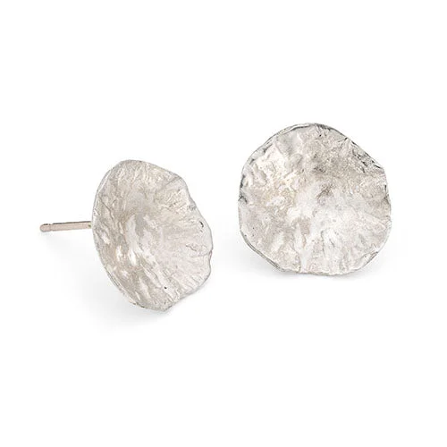 Best hoop earrings with smooth ceramic finishes for a polished, clean style-Limpet Studs Silver