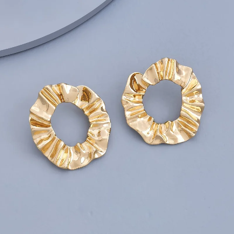 Hoop earrings with leather accents for a sleek and bold combination-Trendy Earring 168332