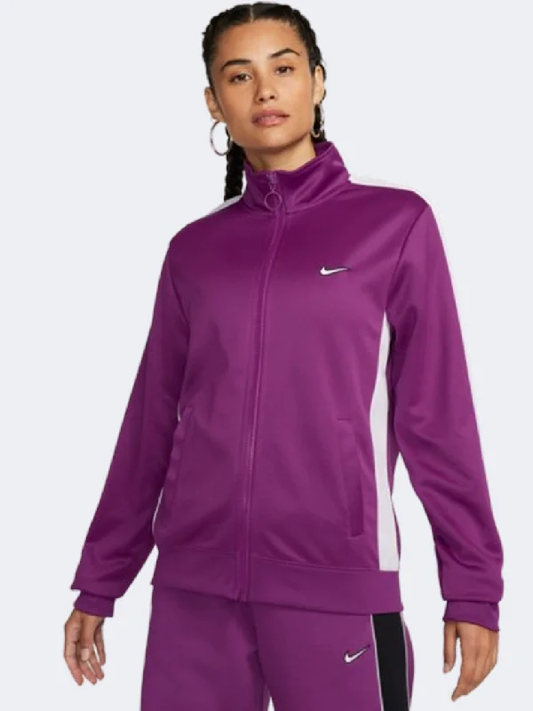 Quilted Jackets for Fashionable -Stylish varsity jackets for teens -Nike Sportswear Women Lifestyle Jacket Bold Berry/White