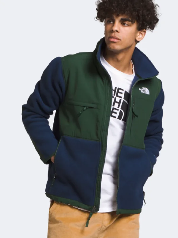 Breathable Jackets for Comfort -Hooded jackets for men -The North Face Denali Men Lifestyle Jacket Navy/Pine Needle